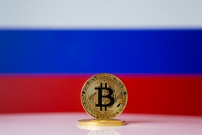 Российские власти планируют осенью решить вопрос с легализацией криптовалют