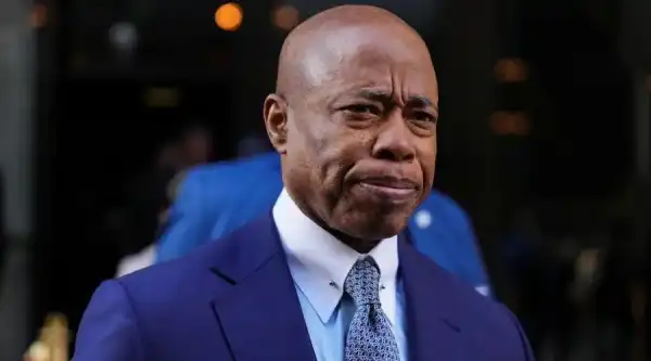 Токен екс-мера Нью-Йорка різко обвалився одразу після запуску – Bits Media