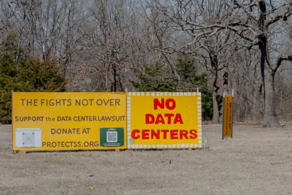 ГОЛОВНА 32 Колинді домінують: Семеноли заборонили дата-центри на своїй землі,…