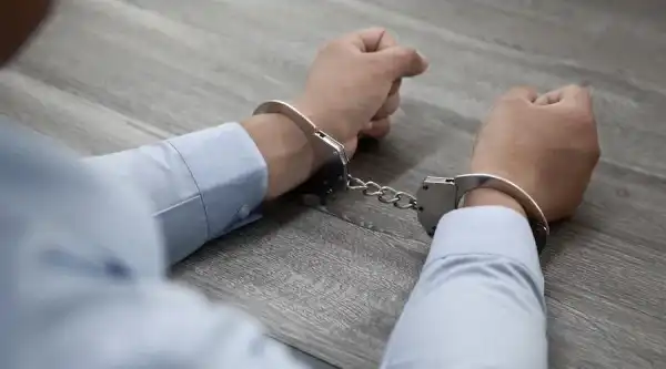 Бразилія б'є на сполох: жорсткі покарання для криптошахраїв вже на підході 5 Бразилія б'є на сполох: жорсткі покарання для криптошахраїв вже на підході 5