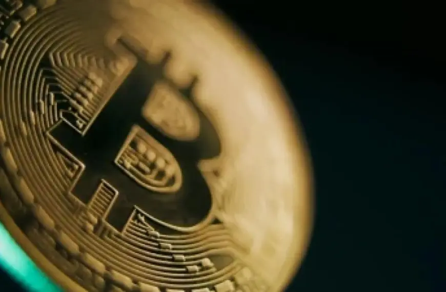Tether і SoftBank вливають $685M у біткоін-компанію