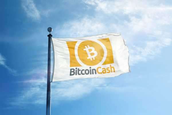 Bitcoin Cash преодолел отметку в $1000 в преддверии хардфорка