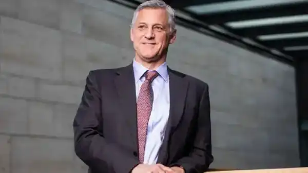 Гендиректор Standard Chartered: Скоро всі транзакції будуть у блокчейні –…