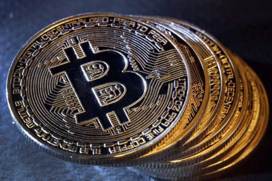 У мережі Біткоїна видобули 900 000 блок